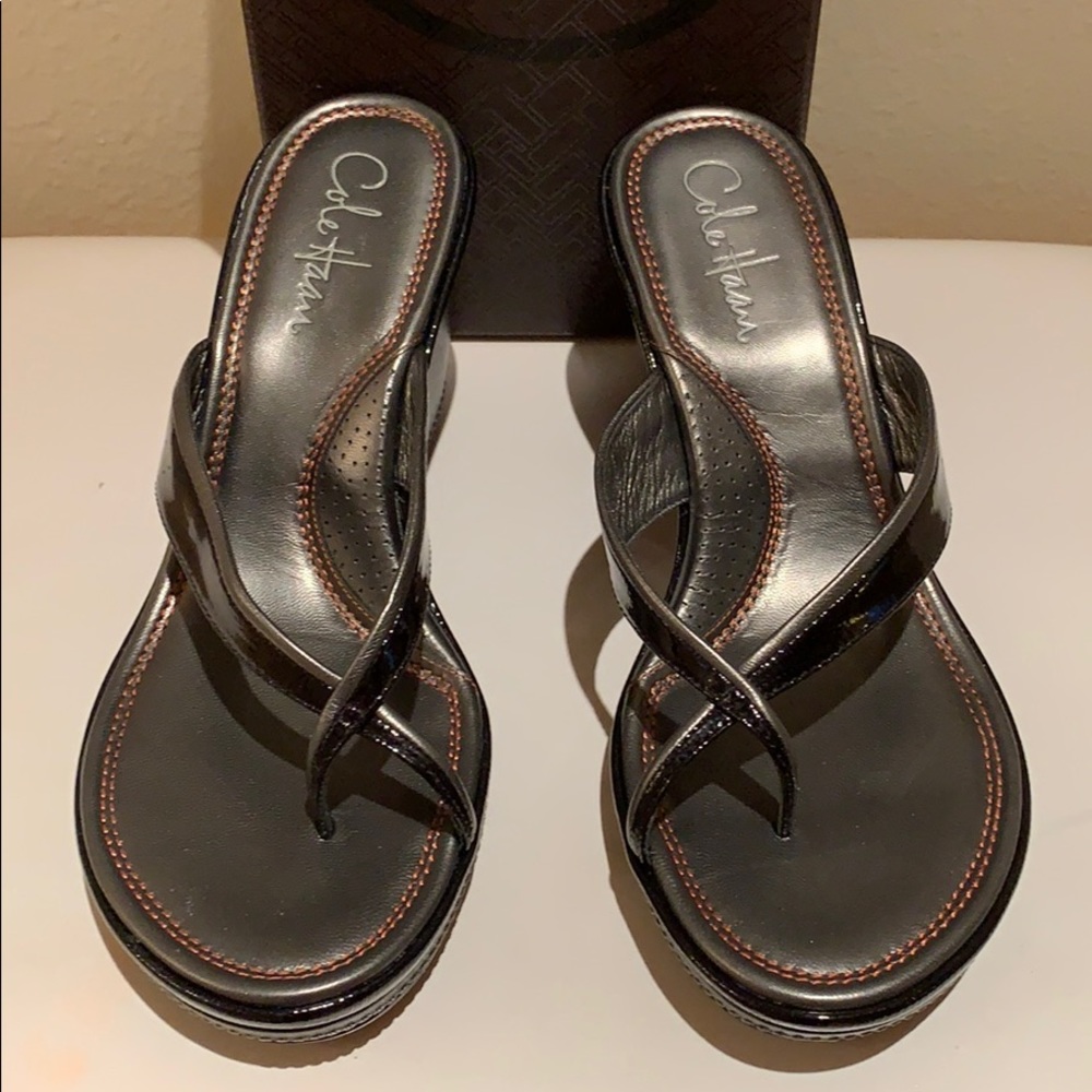 Shoes - Picture 3 of 7